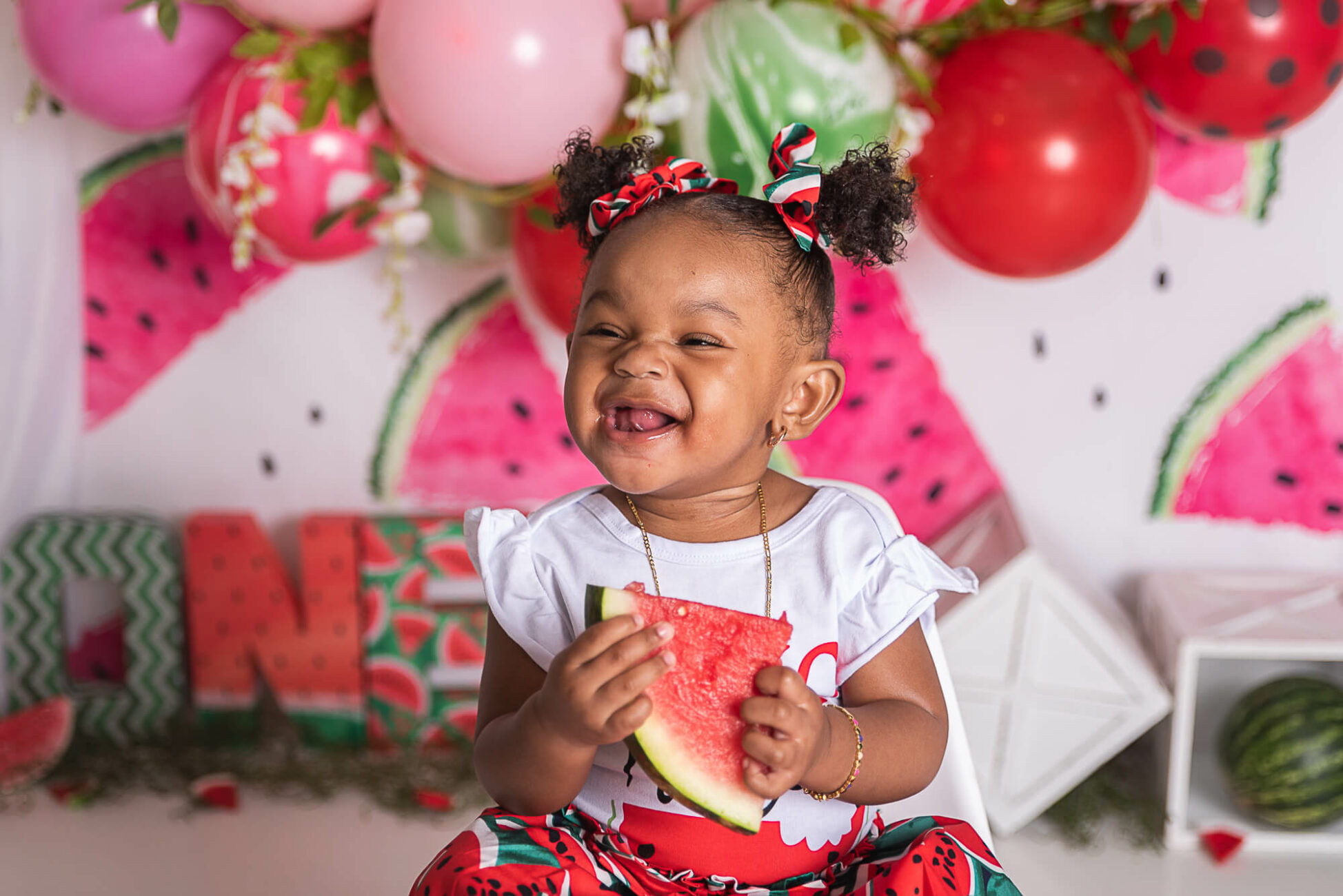 One in a Melon Cake Smash | Campbell, Ohio | Youngstown Photographer -  Cleveland Family and Motherhood Photographer | Jazz'mine Harsch